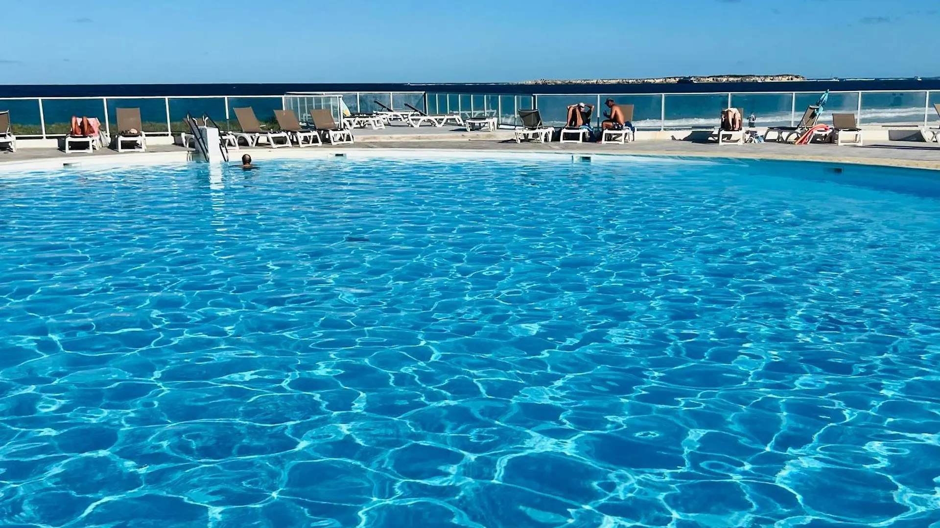 Appartamento Mont Vernon Top Secret Studio Chic, Plage Et Piscine Cul de Sac